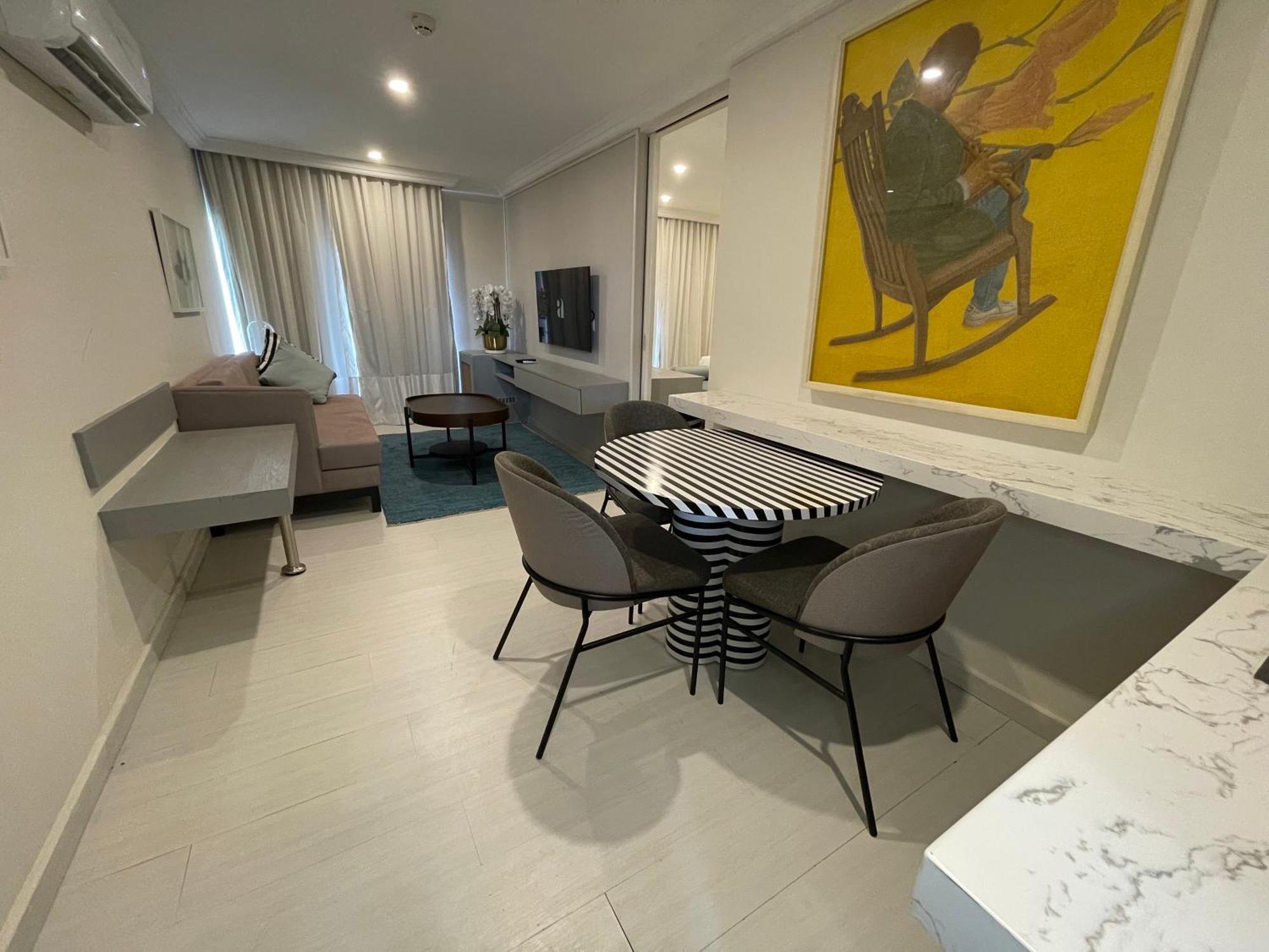 Ambiance Boutique Art Hotel Karachi Luaran gambar